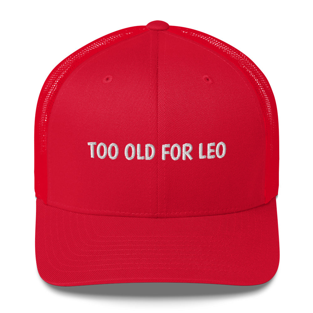 Casquette brodée Too old for Leo